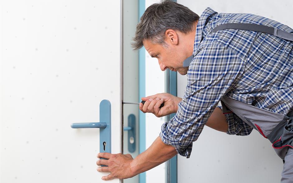changer barillet porte Istres